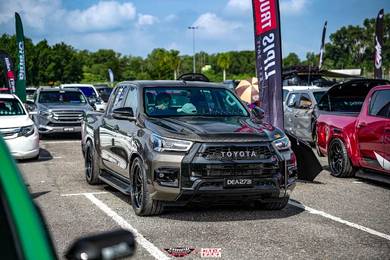 Toyota HILUX 2.4 V MY17 AN120 FACELIFT II (A)