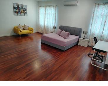 3-Storey Bungalow for Sale @ Taman Meranti Jaya, Puchong