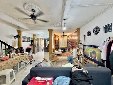 Renovated Double Storey Taman Impian Ehsan Balakong