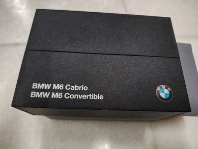 BMW M6 Cabrio / BMW M6 Convertible.