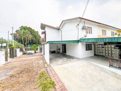 CORNER LOT Fully Extended Double Storey Taman Tasik Semenyih