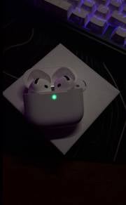 Airpods4 with ANC (Active Noise Cancellation)