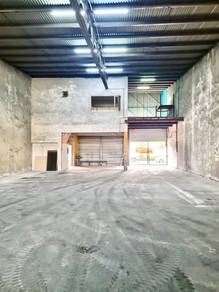 Johor Jaya Seroja 1.5 Storey Terrace Factory Facing Mainroad 40x100 ft