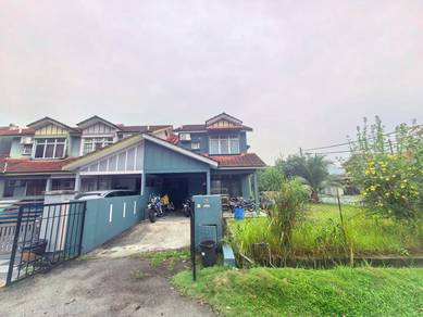 Corner Lot Double Storey Terrace Taman Desa Pinggiran Putra Kajang