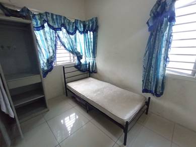 Bilik sharing Rumah Semi D, Kg Sg. Pinang