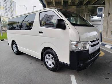 2018 Toyota Hiace 2.5 (M) Window Van 14 Seat