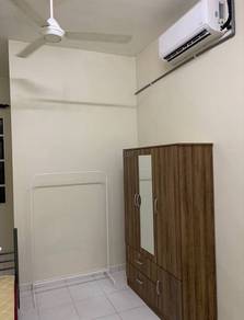Bilik Sewa   Aircond Di Kepala Batas (Rumah Setingkat) Dpn Tmn Mainan