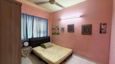 Apartment Cherry Ground Floor Parking Slot Ready Belakang Rumah