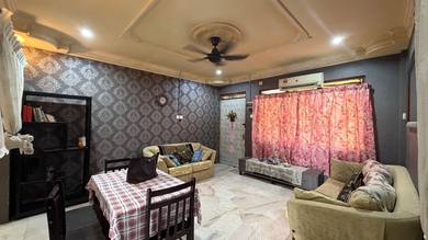 Apartment Cherry Ground Floor Parking Slot Ready Belakang Rumah