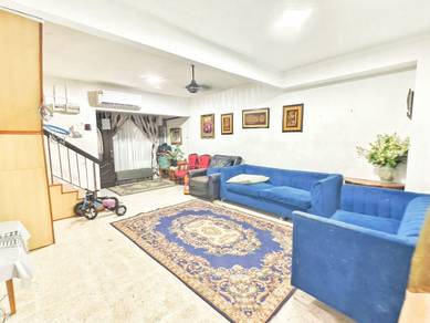 Double Storey Terrace, Taman Bukit Indah, Ampang