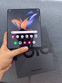 samsung galaxy fold 4 like new