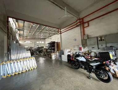 1.5 Storey Semi-D Factory @ Tmn Perindustrian Cemerlang, Ulu Tiram