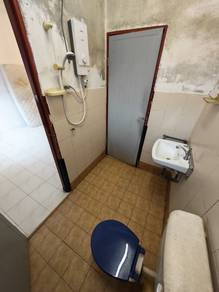 Taman Mas, Falim, 2.5 storey house for rent