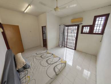Taman Mas, Falim, 2.5 storey house for rent