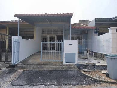 Single Storey House For Rent, Taman Layang-Layang, Senawang