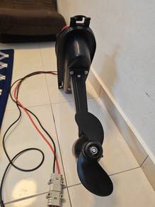 motor thruster kayak 