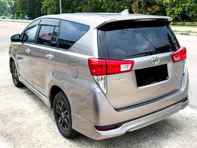 Toyota INNOVA 2.0 G T/TOP CDT WRT 3YRS FORU
