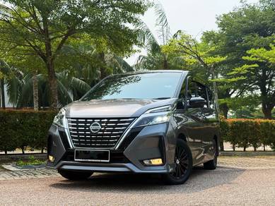 Nissan SERENA 2.0 PREMIUM HIGHWAY STAR (A)