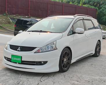 2010 MITSUBISHI GRANDiS 2.4 POWER BOOT (A)