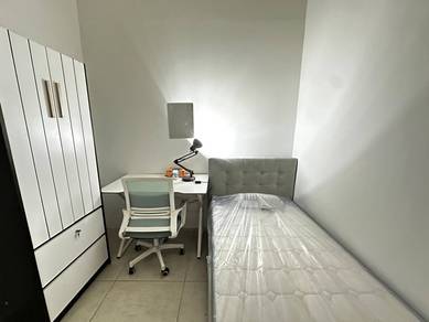 Single Room for Rent at Old Klang Road, Walking Distance to KTM @ Pa