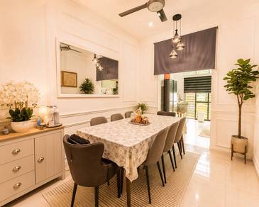 Park Villa Bandar Bukit Puchong 2 1.5 sty Townhouse Renovated