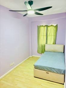 FULLY FURNISHED, AC MIDDLE Bedroom FOR RENT @ ANDALUCIA BANGSAR SOUTH