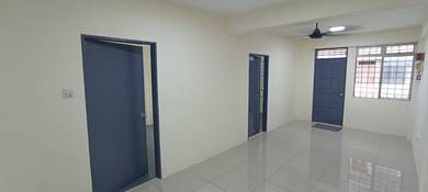 Apartment Setia Rawang 2nd Floor near LOTUS Rawang for Rent