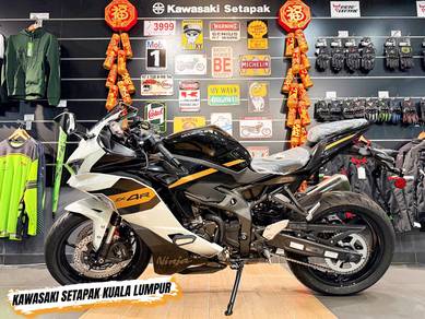 Ninja ZX-4R ⚪  zx-4r zx4r ⚫ Rdy Stok ✅CanTestRide