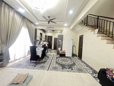 Corner Lot fully furnish Teres Puncak bestari