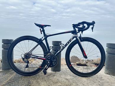 Giant TCR Road Bicycle for sale
