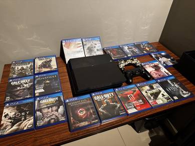 PlayStation 4 (500GB)