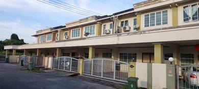 Double Storey Terrace Intermediate at Jalan Stutong For Sale