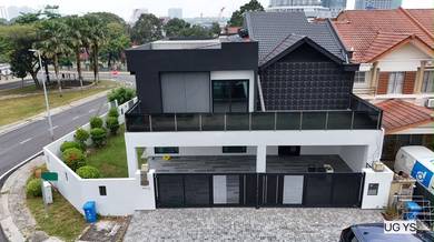Setia Alam Big Luxury Corner Lot Fully Reno Move In Conditions!