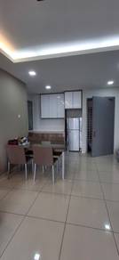 Mh platinum 3 room facing klcc near klts but low density