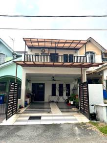 Freehold Fully Renovated Facing Open 2 Storey Terrace at Bukit Puchong
