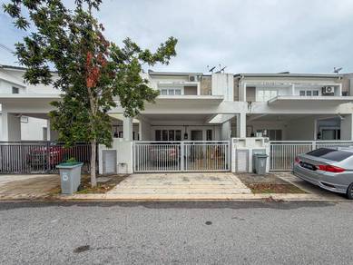 Double Storey Terrace Precint 1 Tiara Sendayan, Seremban