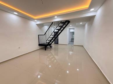 Taman Nora Jalan Berlian Rumah Kos Rendah 2 Tingkat 100% LOAN