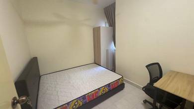 Flora Damansara New Renovated Middle Room Unit For Rent