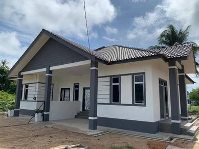 Melor Rumah Semi D DiHadapan Sekolah Memandu