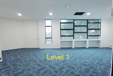 CORNER 1st Floor Shop Lot Ayer Keroh Heights - Ready Partition Room!