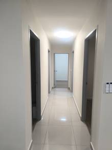 M Astra 1000sqft 4room utk Sewa
