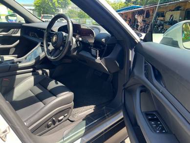 2024 Porsche TAYCAN (NANO WHITE COLOUR) 1k MILLEAG