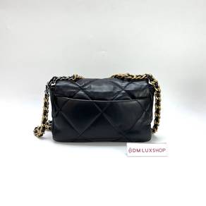 Preloved Chanel 19 Black Small GHW