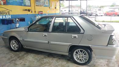 Proton SAGA 1.3 LMST (M)