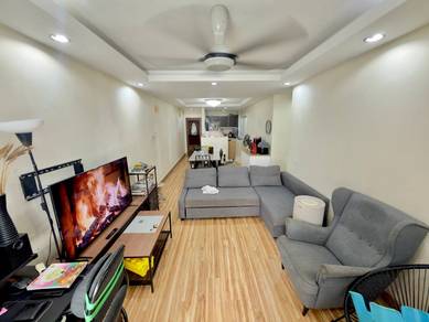 Renovated + 1091sqt + 3R 2B + Freehold Kinrara Mas Condo, BJ, KL