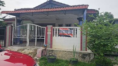Taman Kantan Permai Single Storey Terrace End Lot For Sale