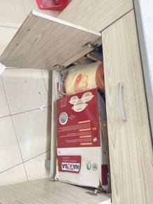 kitchen cabinet