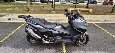 yamaha tmax 560 BIG OFFER