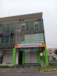 Uni Square Commercial Centre,Corner shoplot for sell