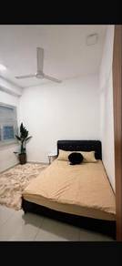 Bilik sewa medium room
